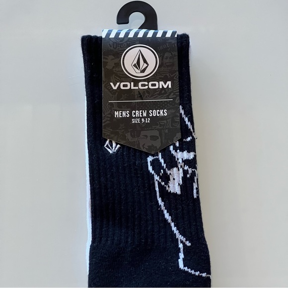 NWT Volcom “Vibes” crew socks. - Picture 3 of 5